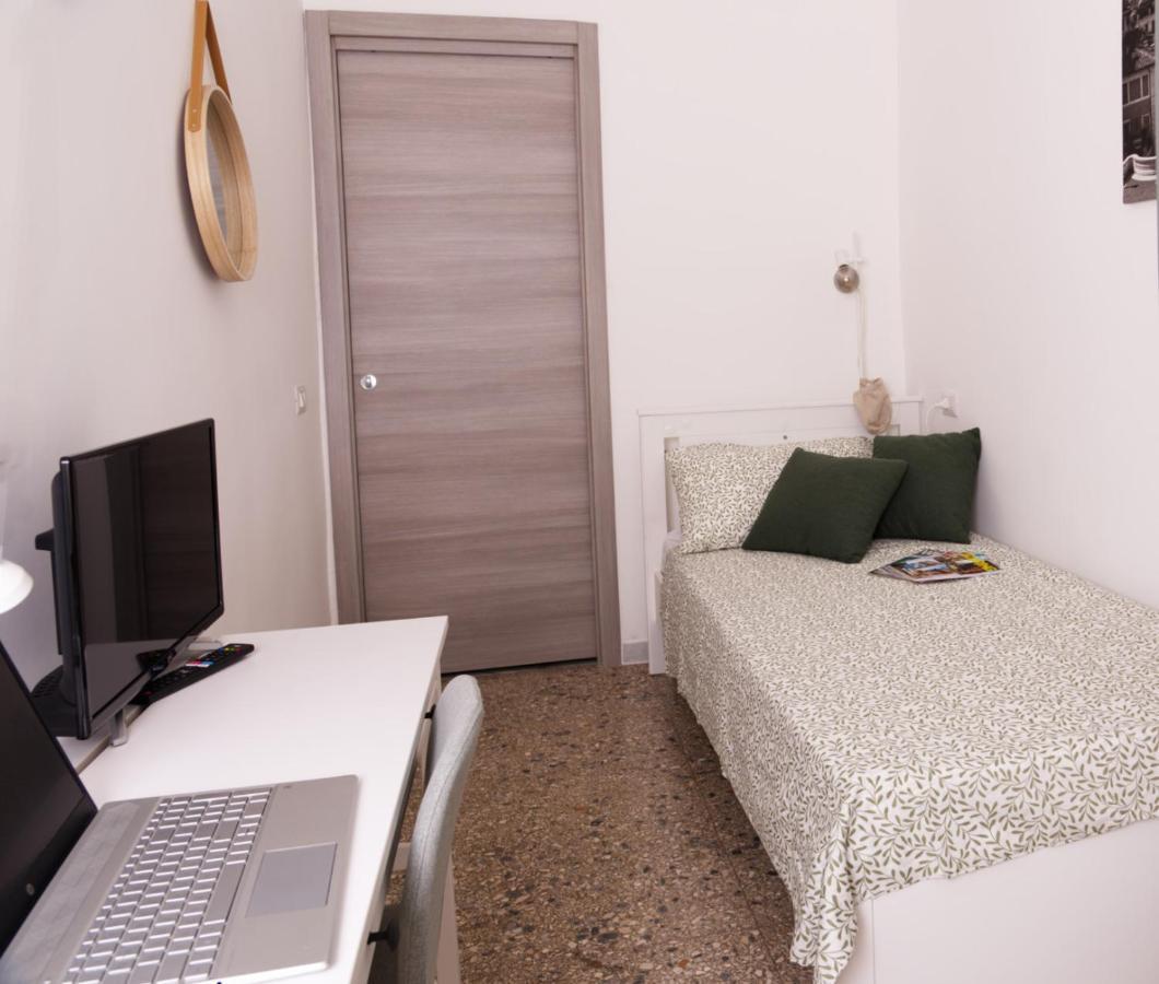 Emily A Roma Apartment Exterior photo